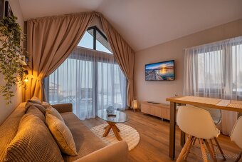 NA PREDAJ - Rekreačná chata MARINA CABIN HOUSE, Lipt. Mara - 2