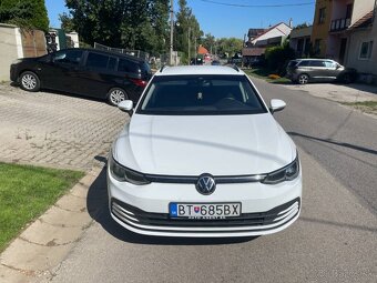 Volkswagen Golf 8 2.0 TDI - 2