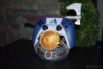 Stojan na ovladac Gof of war - 2