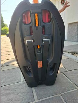 Autosedacka chicco - 2
