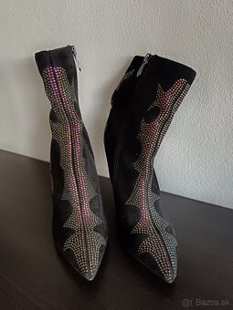 Predám kotníkové dámske čižmy - 2