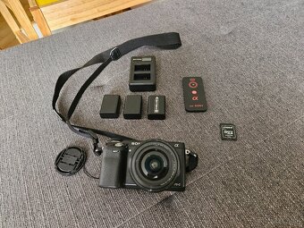 Sony NEX-6 + Sony PZ 16-50 + príslušenstvo - 2