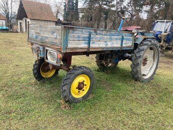 Predám traktor rs-09 - 2