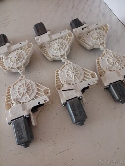 Motorček okná Audi A4 B8 A6 C7 - 2