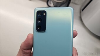 Samsung Galaxy S20 FE modré - 2