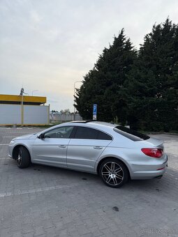 Volkswagen Passat CC - 2