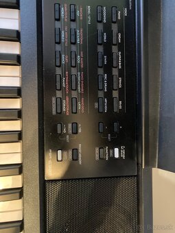 Kláves yamaha - 2