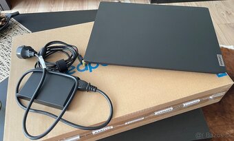 Predám herný notebook Lenovo IdeaPad Gaming 3 15ACH6 - 2