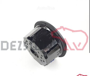 Subwoofer pro tahače MAN TGX - 2