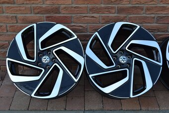 5x112 R20 Hlinikove disky Original VW ID7 - 2