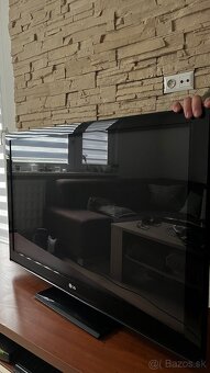 Televizor LG - 2