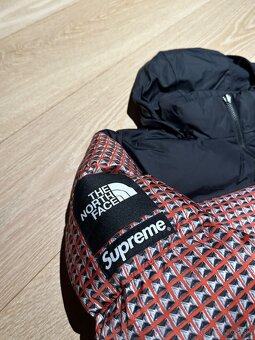 Supreme x The North Face Studded Jacket - 2