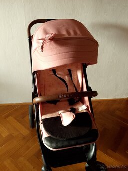 Dievčenský športový kočík - 2