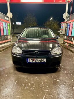 Volkswagen Golf 1.6 FSI - 2