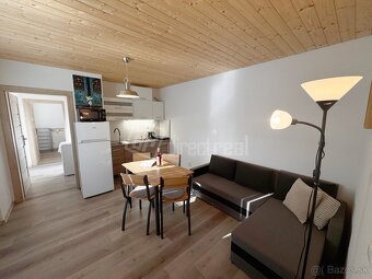 Neštandardný prenájom s parkingom a záhradou takmer p… - 2