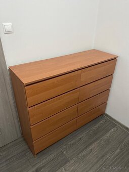 Komoda - 2