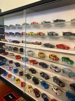 HOTWHELS zbierka Vianocna zlava - 2