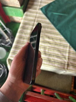Predám iPhone 15 128gb - 2