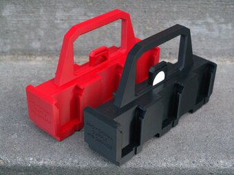 Milwaukee držiak na  a batérie M18 - 2