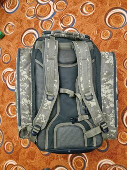 Mivardi Batoh Camo Code Cube XL 60 l - 2