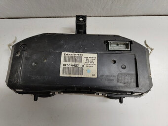 tachometer renault megane 2 8200399693b 50€ - 2