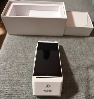 Terminál Revolut - 2