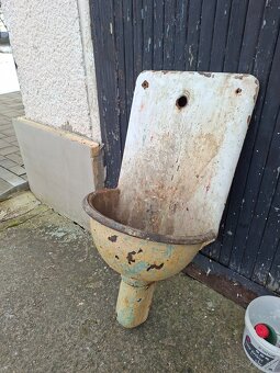 Retro liatinove umyvadlo - 2