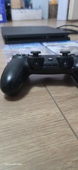 🎮 PlayStation 4 Slim CUH-2216A – 1 TB, TOP stav - 2
