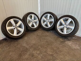 AUDI č. 19-Letna sada 245/40 R18 - 2