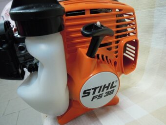 Predám vyžínač STIHL FS38 - 2