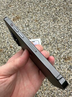 IPhone 14 Pro - baterie 100% - 2