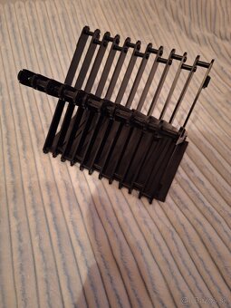 Držiak na DVD hry - 2