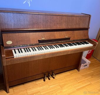 Predám klavir PETROF - 2