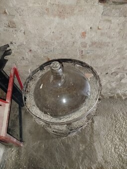 Predám demižón - 2