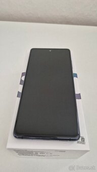 Samsung Galaxy S20 FE - 2
