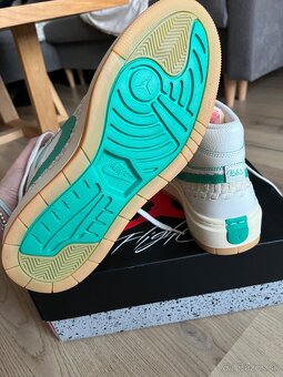 Air jordan 1 - 2