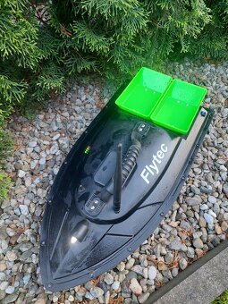 Zavážacia loďka Flytec 2011-5 - 2
