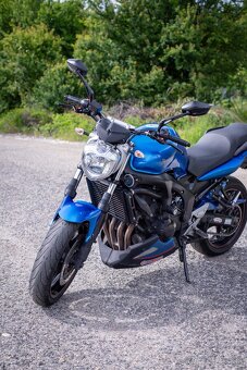 Yamaha FZ6 S2 - 2