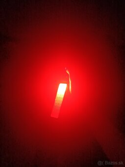 Výkonná LED baterka - 2