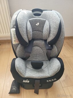Autosedačka Joie everystage FX - 2