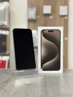 Apple iPhone 15 Pro Max 256GB Natural Titanium - 2