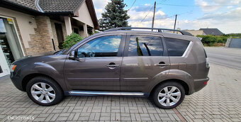 Predám Mitsubishi Outlander 2.2 DI-D 130kw r.v.2012 - 2