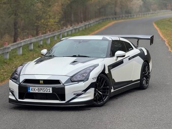 Nissan GT-R GTR R35 Black Edition, facelift - 2