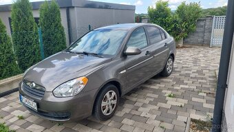 Predám Hyundai Accent 1.4i (benzín), r.v. 2009 - 2