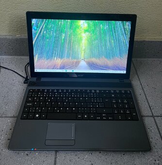 Acer Aspire / Intel P4600 / 8GB RAM / 128GB SSD / 15.6" - 2