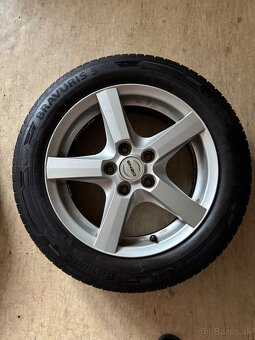 Enzo, Barum kolesa 205/55 R16 - 2
