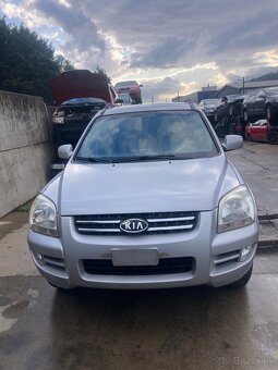 Rozpredam KIA Sportage CRDI - 2