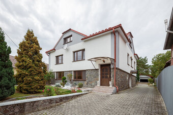 Na predaj 2-generačný rodinný dom v obci Zámutov - 2