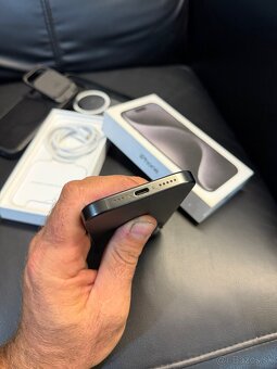 iPhone 15Pro 256gb - 2