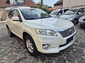 Toyota RAV4 SUV/Off-road 110kw Manuál - 2